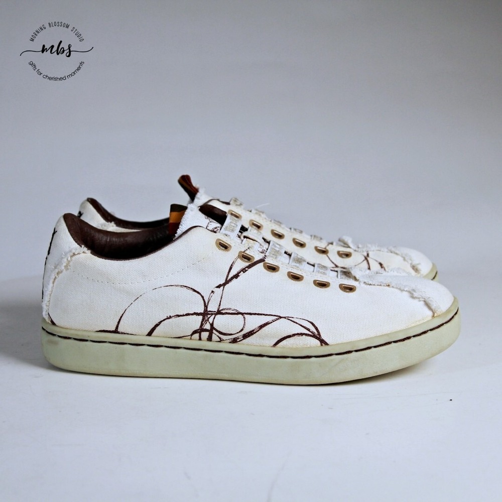 L.A.M.B x Royal Elastics Canvas Slip Ons Cream Women 7.5